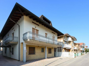Apartment Guglielmo e Anna-1 by Interhome Lignano Pineta